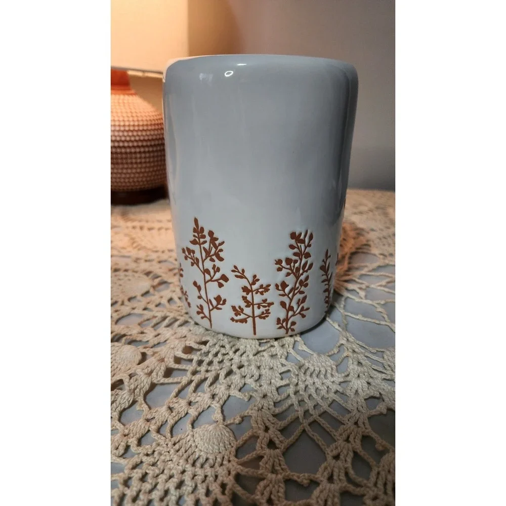 Bath & Body‎ Works Ceramic Owl Candle Holder Pedestal White w/ Brown Leaves Fall